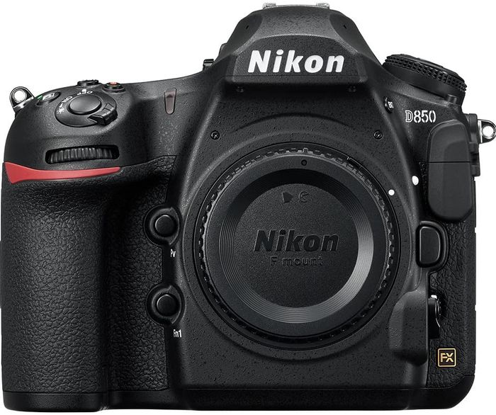 Nikon D850 with AF-S VR Micro-NIKKOR 105mm f2.8G Lens